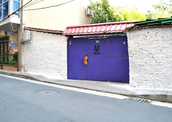 Albergue Zig Zag Tirana