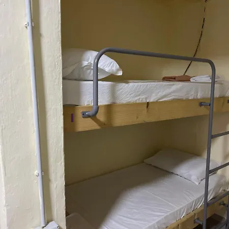 Zig Zag Hostal Tirana