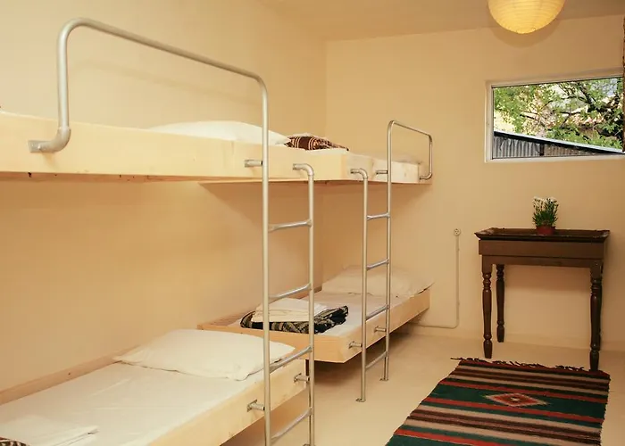 Zig Zag Hostel Tirana